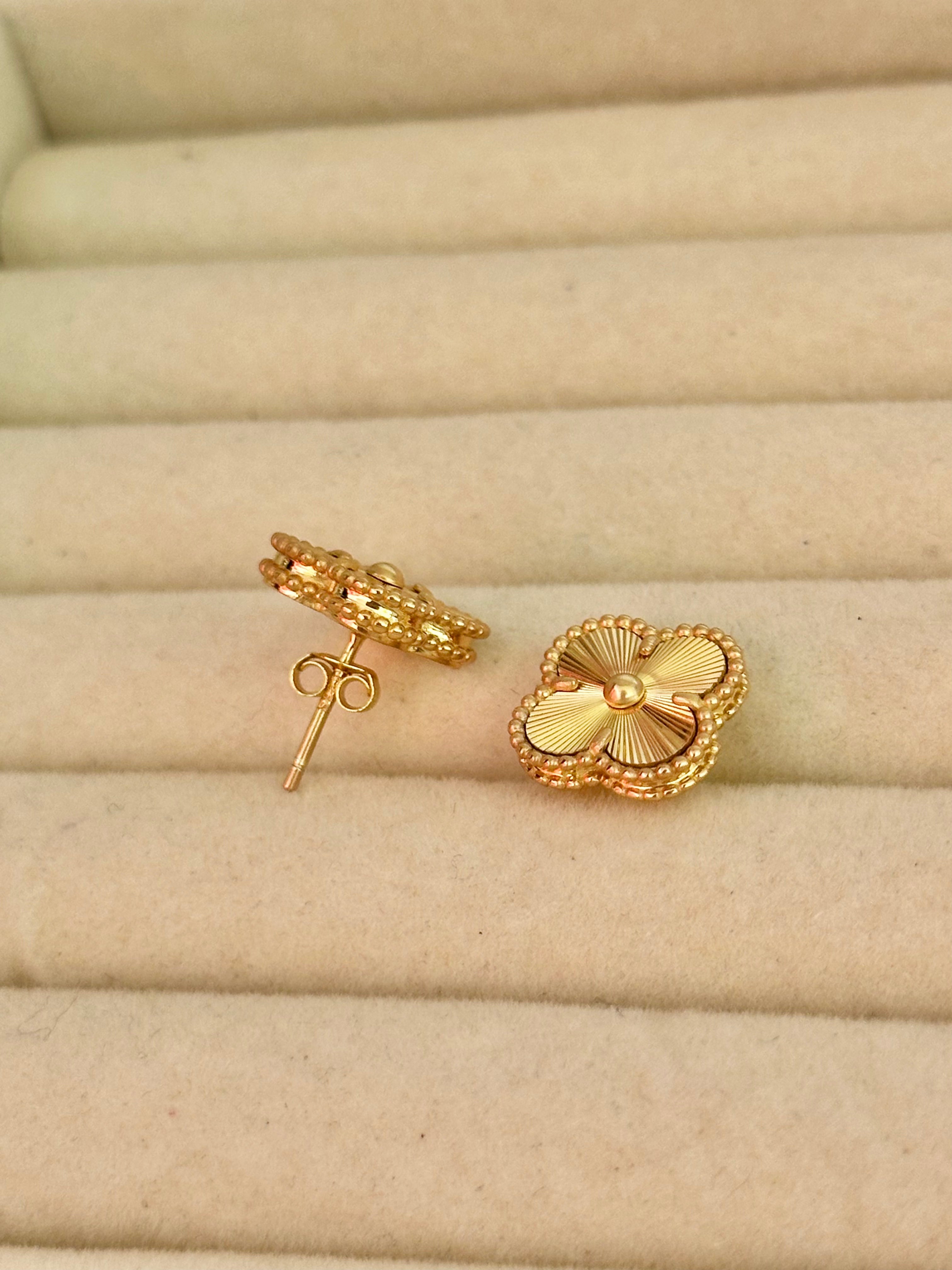 Aretes tréboles Dorados
