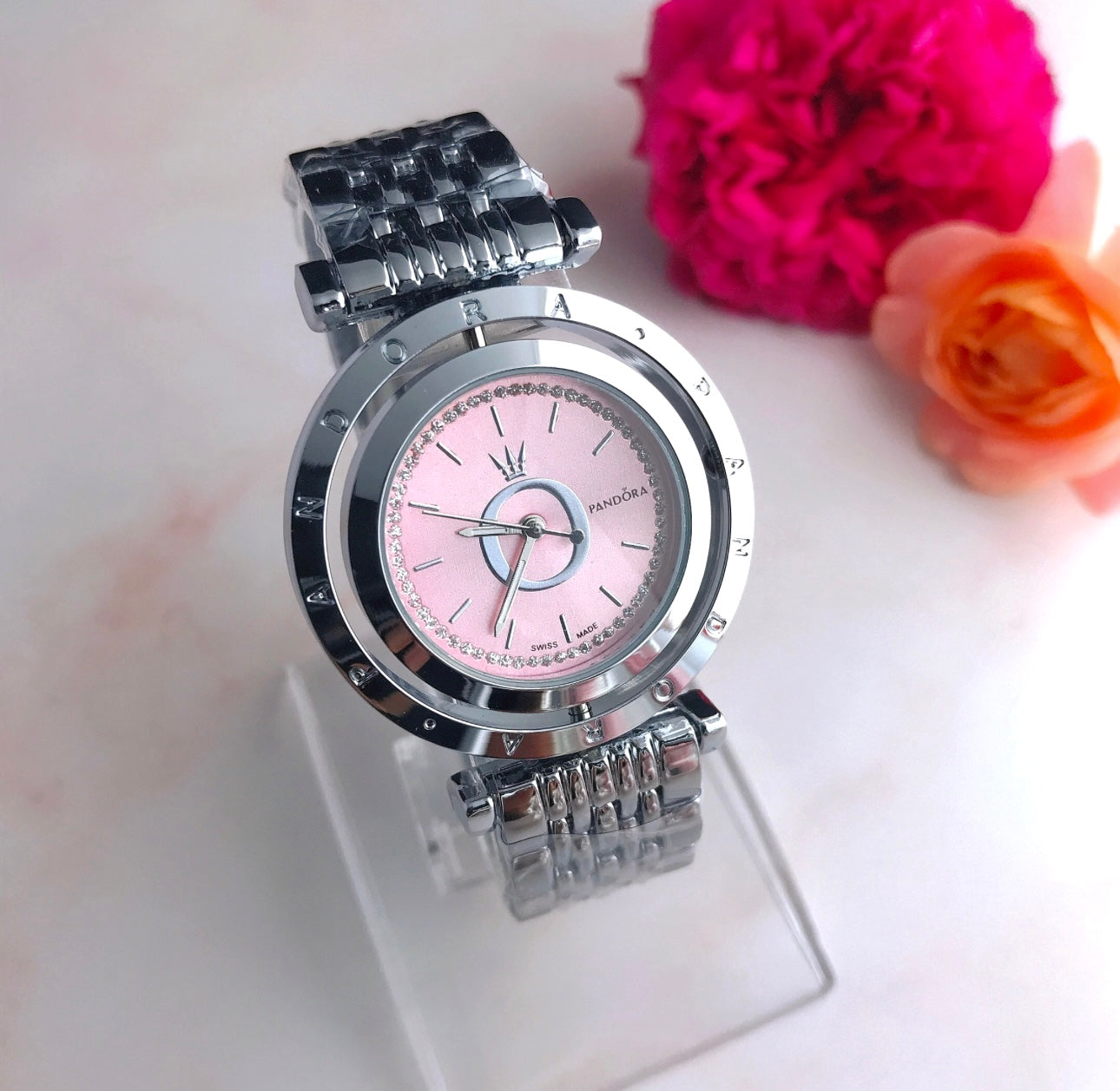 Reloj Pandora Plateado Fondo Rosa