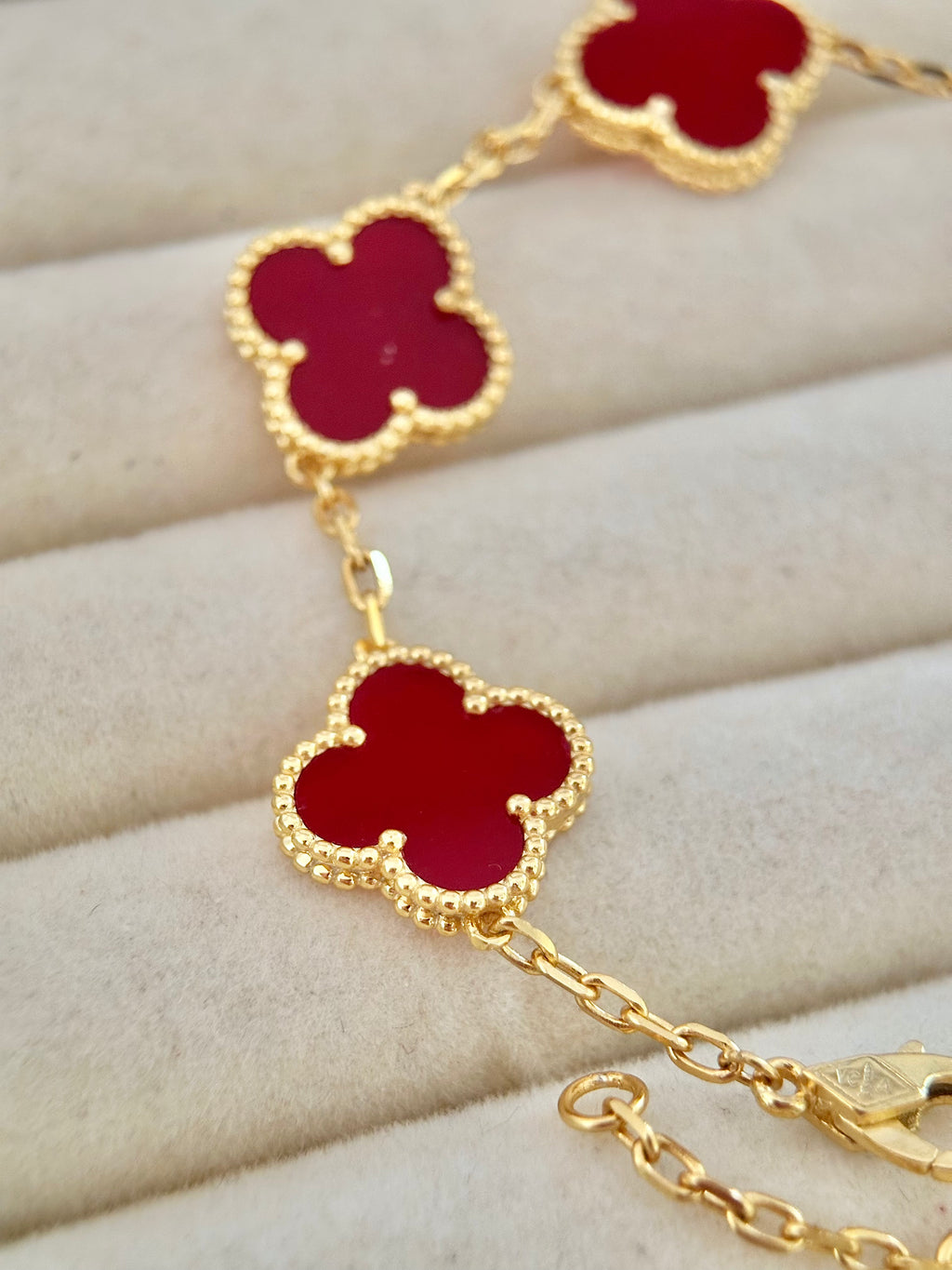 Pulsera Tréboles Rojos