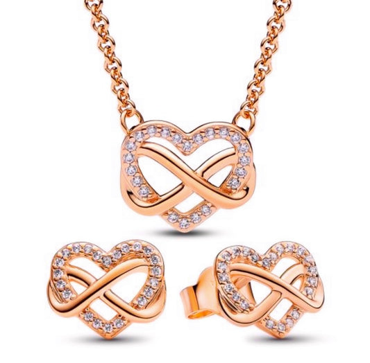 Conjunto Collar + aretes Corazón Infinito Rose Gold
