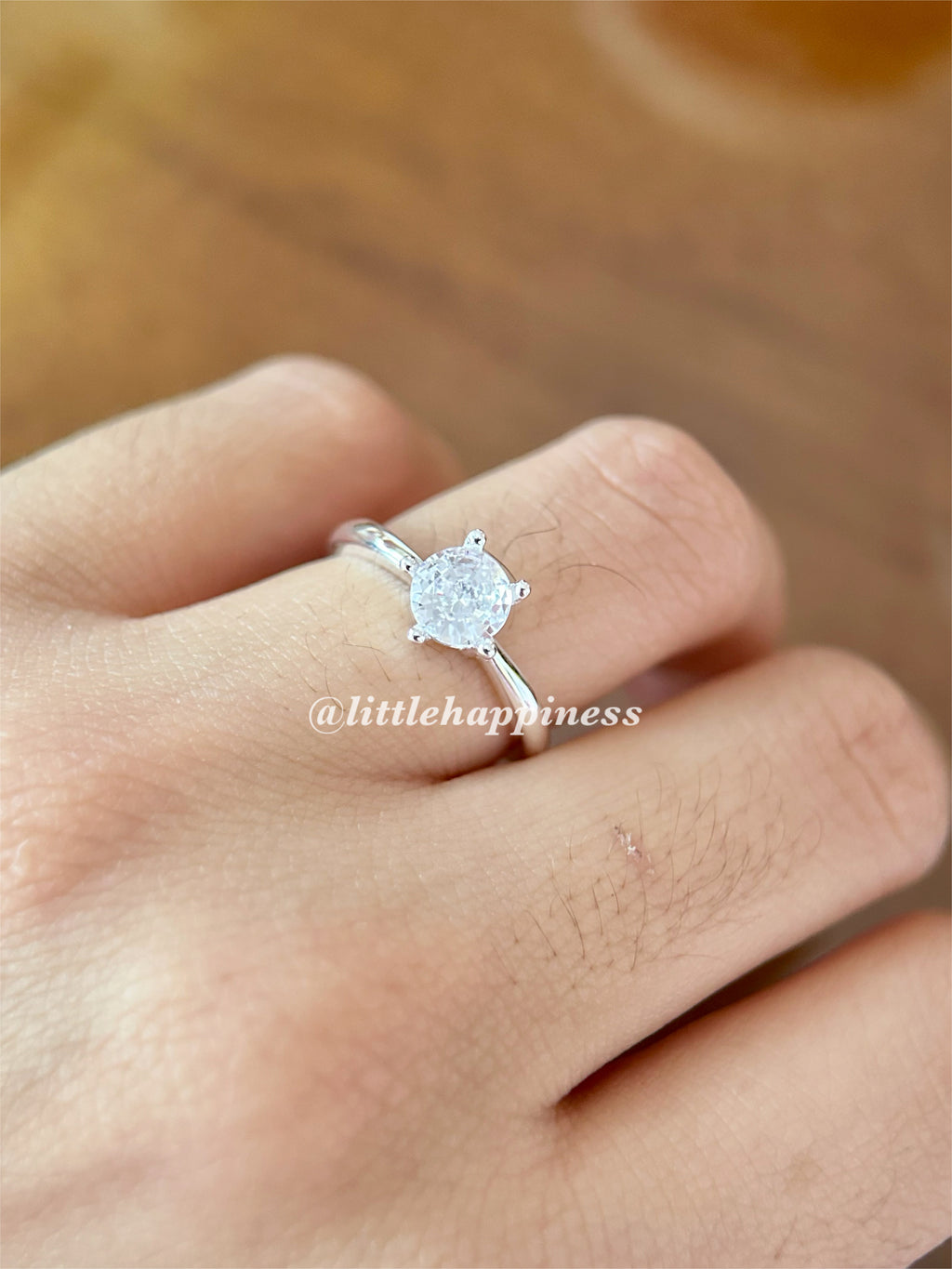 Anillo de Compromiso Sin Piedras