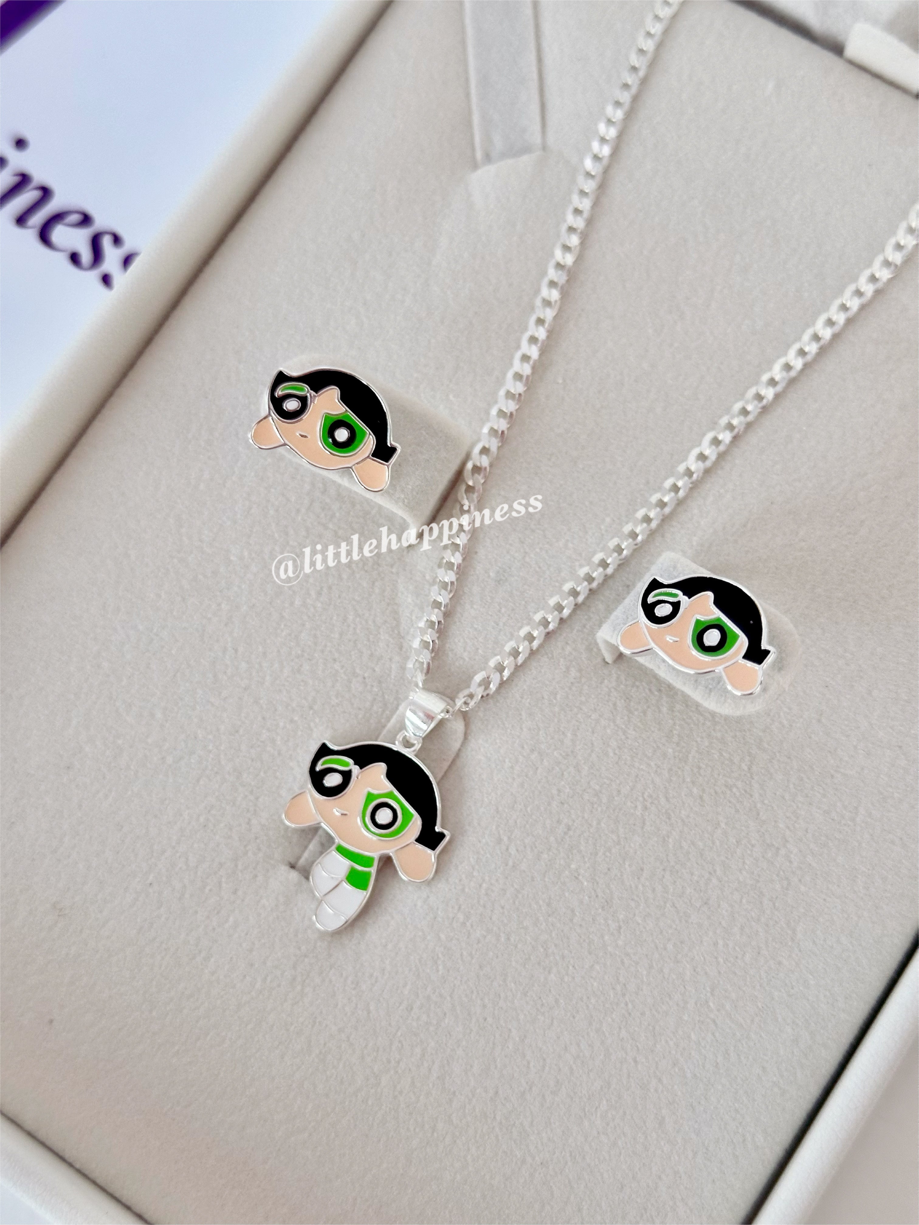 Conjunto Collar y aretes Bellota, chicas superpoderosas