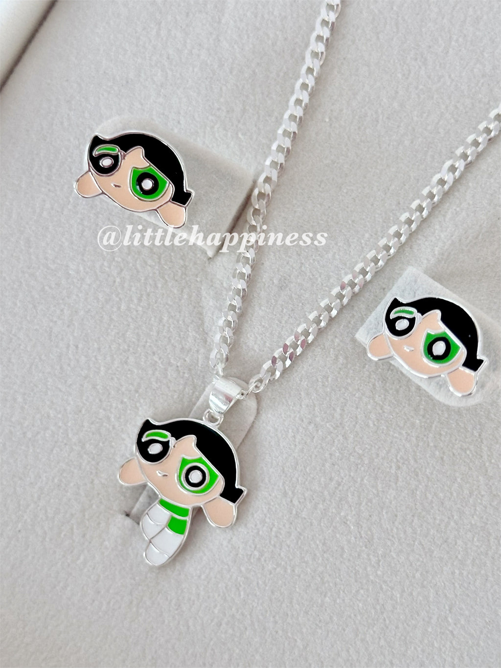 Conjunto Collar y aretes Bellota, chicas superpoderosas