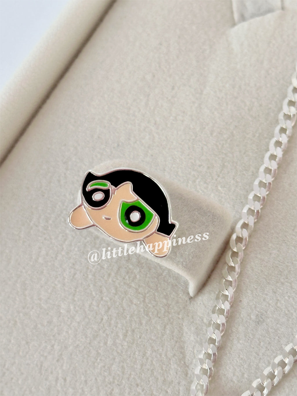 Conjunto Collar y aretes Bellota, chicas superpoderosas