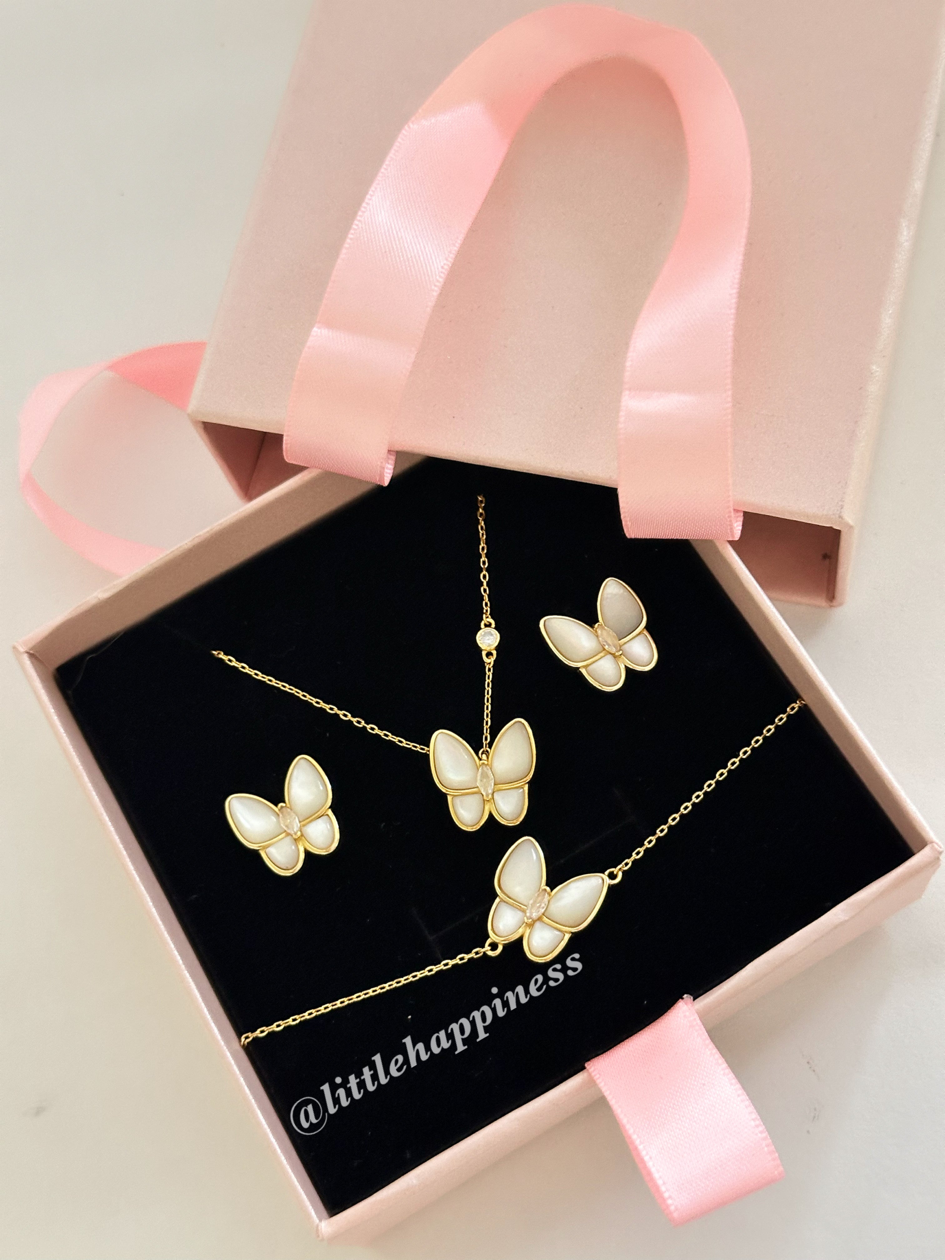 Conjunto Collar + aretes + pulsera Van Cleef Dorado y Blanco