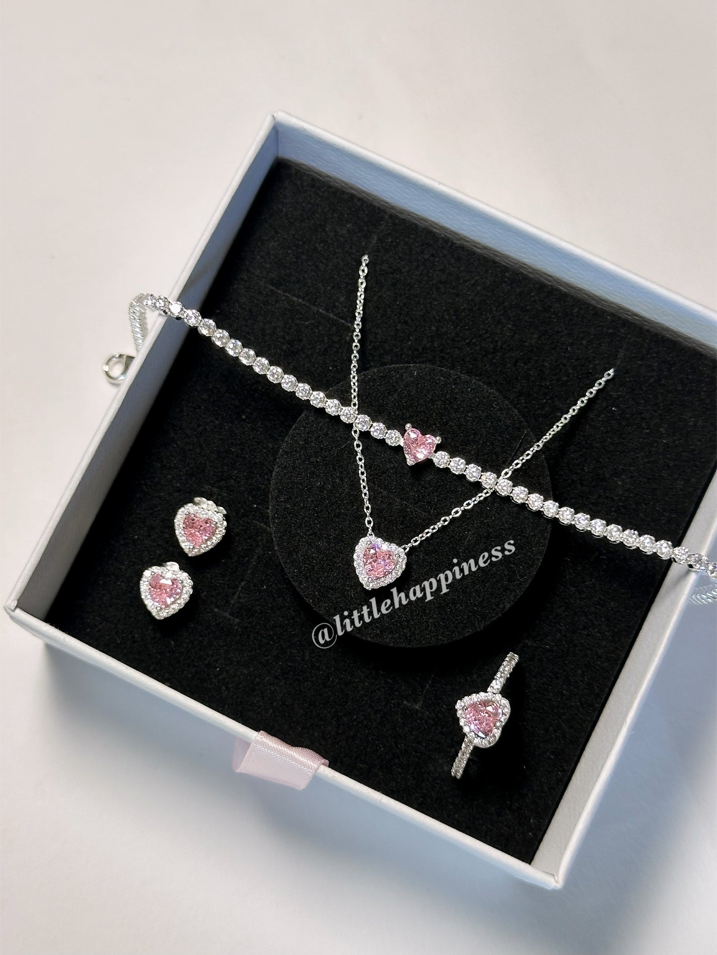 Set Completo Corazón Relieve Rosa