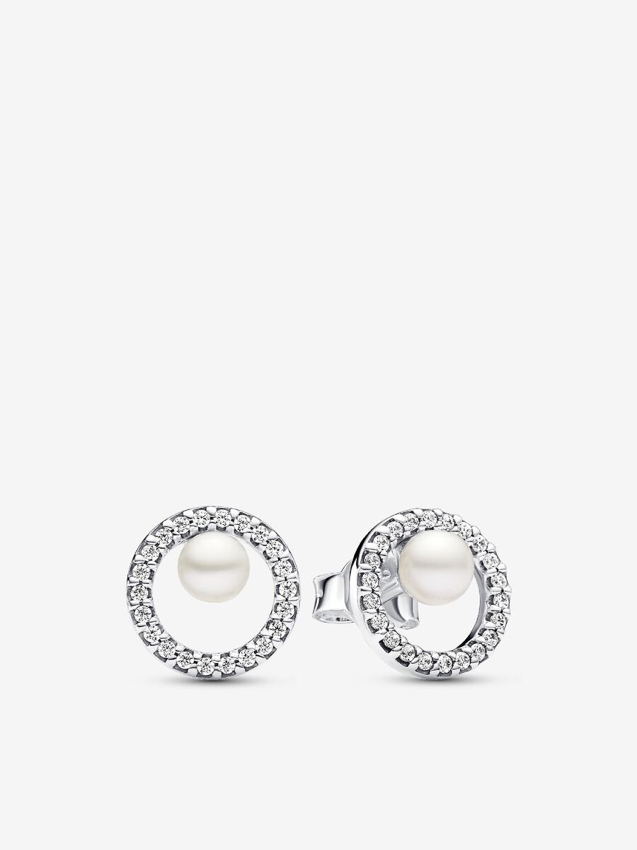 Conjunto Collar y aretes de Perla Cultivadas de agua dulce tratada y pavé