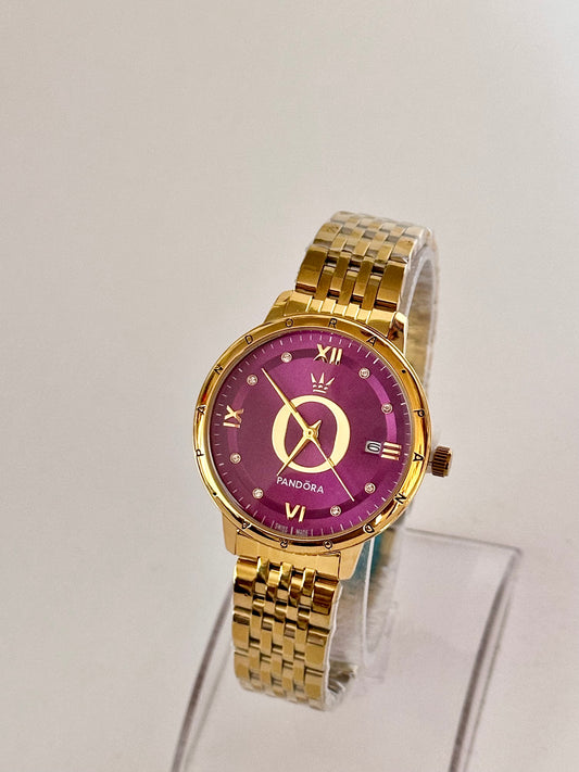 Reloj Pandora Dorado fondo Morado