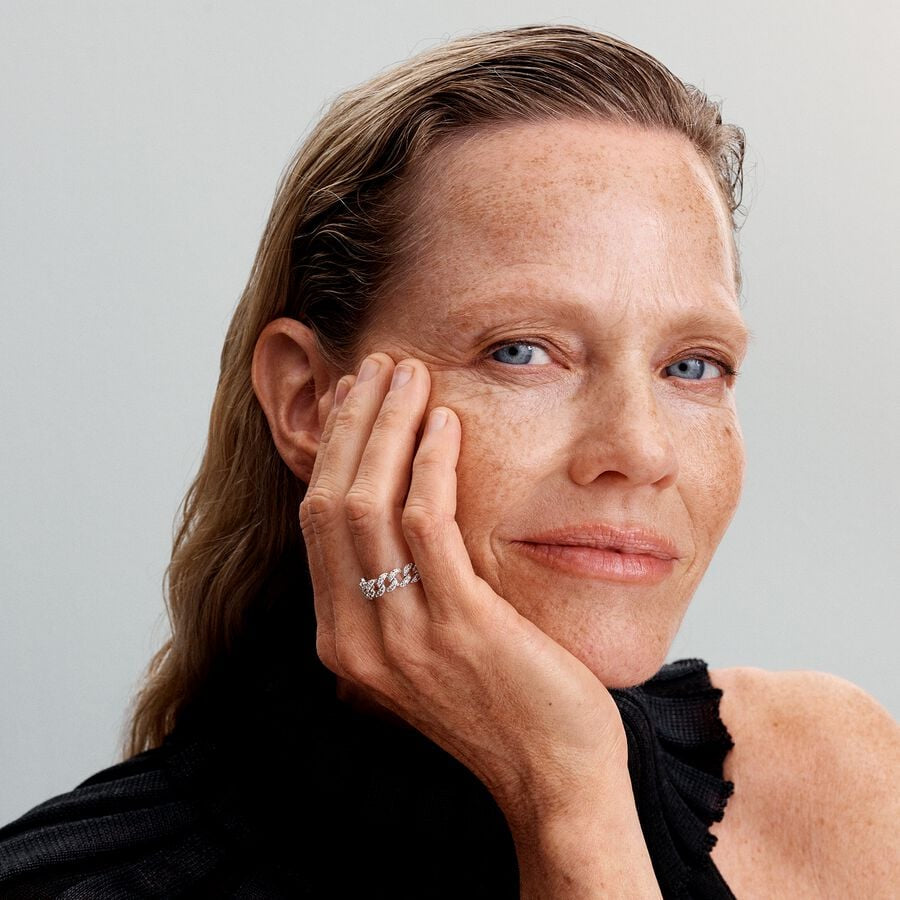 Anillo Tejido Cubano en Pavé